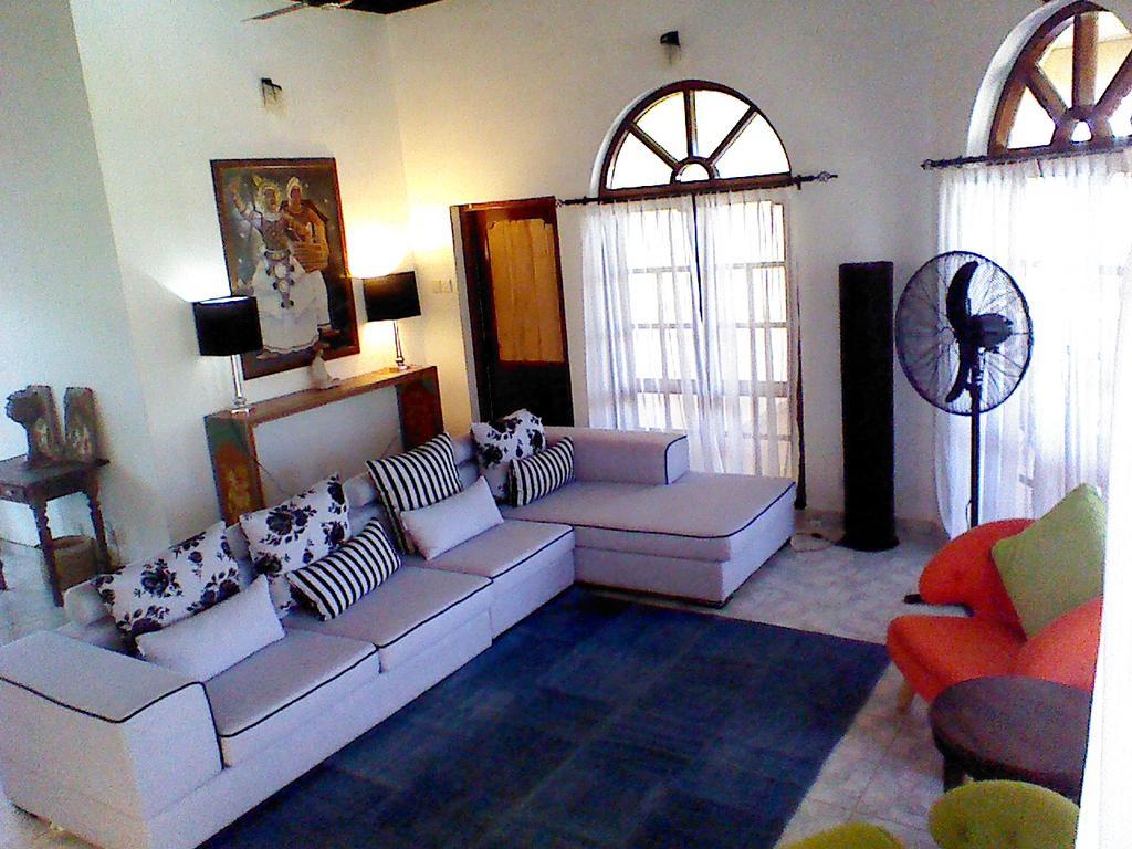 Villa Sea Breeze Kepungoda Exterior foto