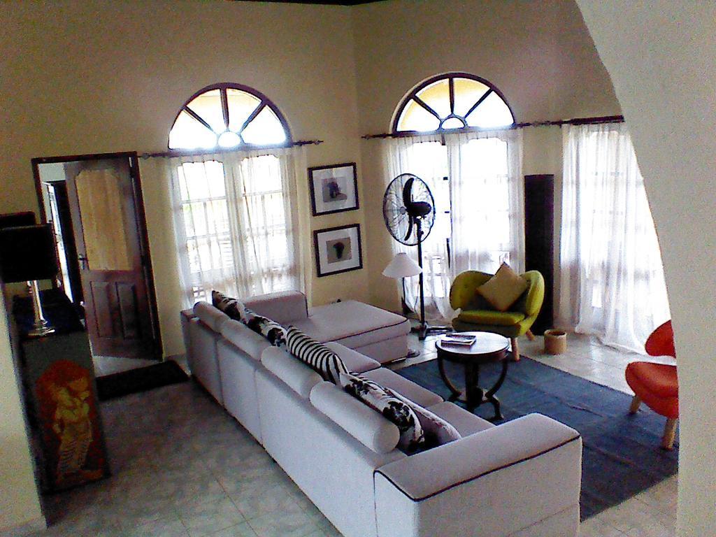 Villa Sea Breeze Kepungoda Exterior foto